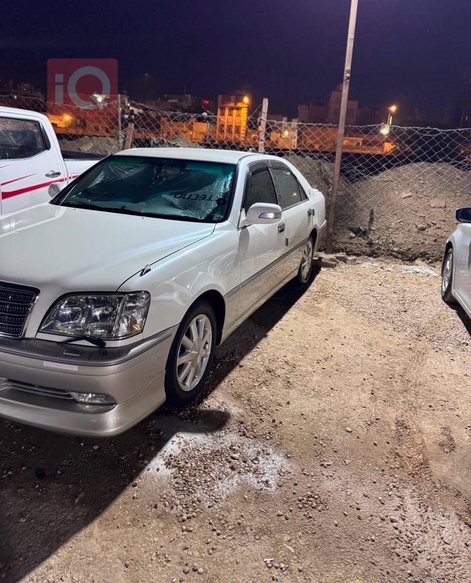 تويوتا كراون